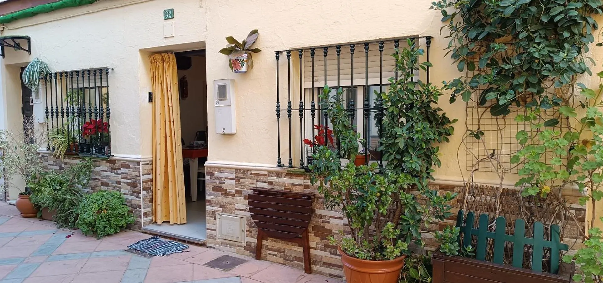 Anuli & Beach & Family - Fuengirola & Malaga location